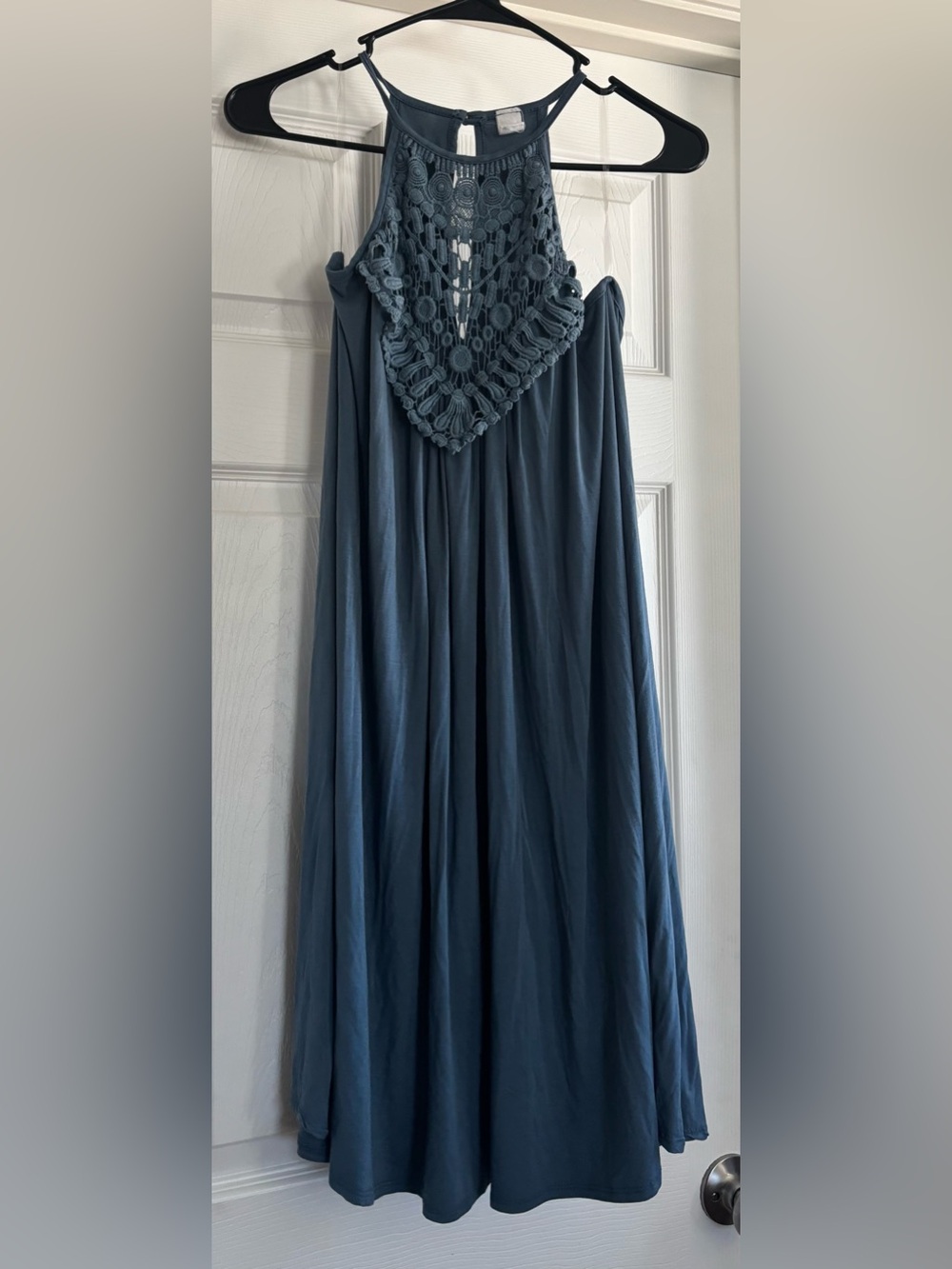 Cy Women’s Dress - Size Medium